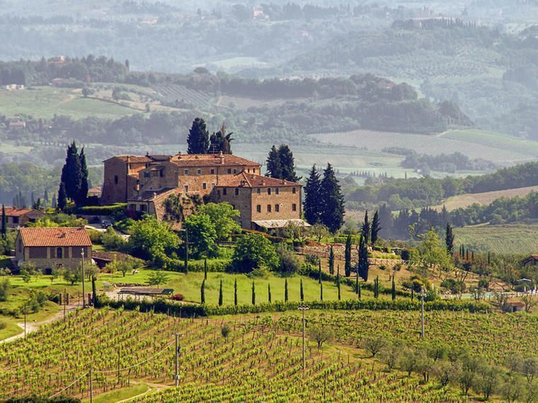 the sites near our Tuscany villas